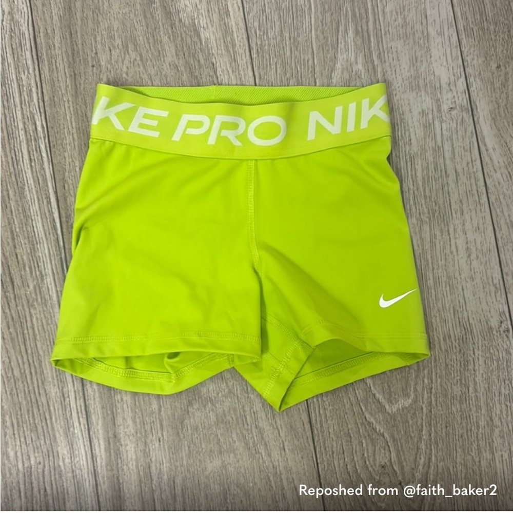 Green Nike biker shorts size XS normal length
